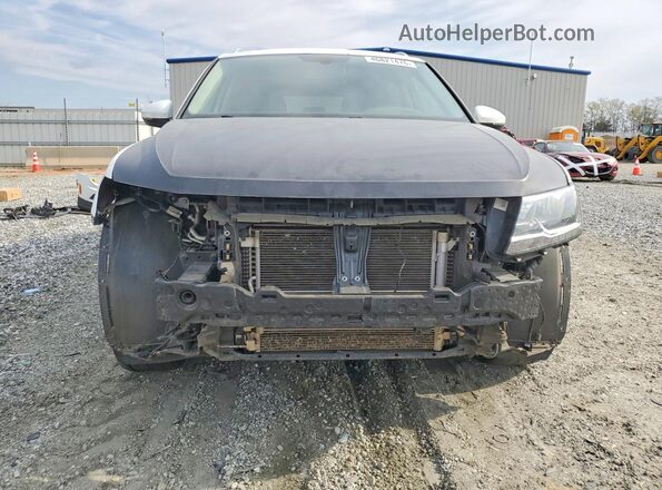 3VV3B7AX6KM065366 2019 VOLKSWAGEN TIGUAN Белый Вид спереди
