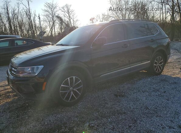3VV3B7AX7JM199818 2018 VOLKSWAGEN TIGUAN Черный Передняя левая четверть