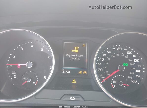 3VV3B7AX8KM155196 2019 VOLKSWAGEN TIGUAN Серый Вид задних сидений