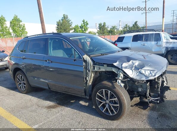 3VV3B7AX8KM155196 2019 VOLKSWAGEN TIGUAN Серый 