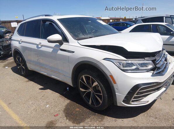3VV4B7AX5RM084585 2024 VOLKSWAGEN TIGUAN Белый Передняя правая четверть