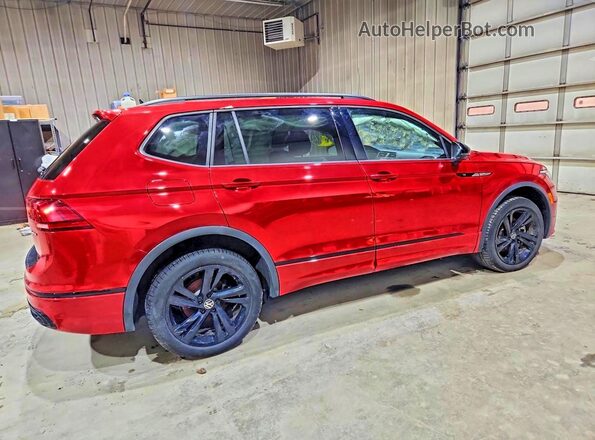 3VV8B7AX9RM228141 2024 VOLKSWAGEN TIGUAN Красный Задняя правая четверть