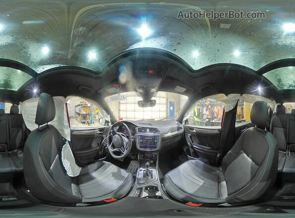 3VV8B7AX9RM228141 2024 VOLKSWAGEN TIGUAN Красный Панорамный вид салона 360°