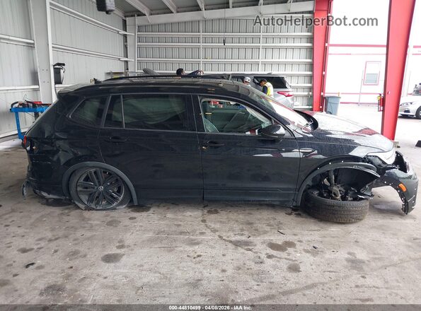 3VVCB7AX2NM077941 2022 VOLKSWAGEN TIGUAN Black Widok wnętrza 360 stopni