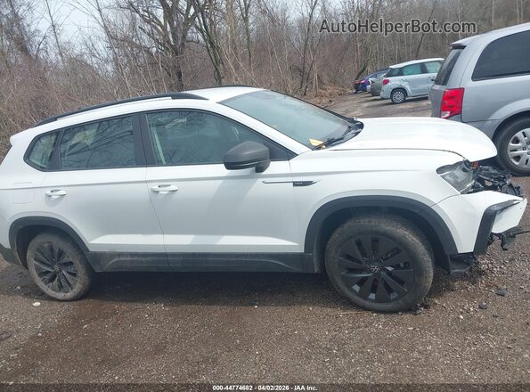 3VVCX7B28PM366779 2023 VOLKSWAGEN TAOS Белый Вид задней части салона