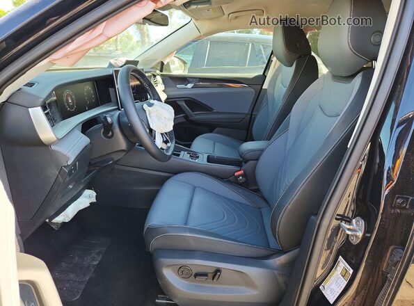 3VVER7RM6TM020170 2026 VOLKSWAGEN TIGUAN Black Widok wnętrza z przodu