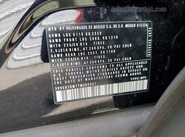 3VVER7RM7TM065621 2026 VOLKSWAGEN TIGUAN Black Widok naklejki z numerem VIN