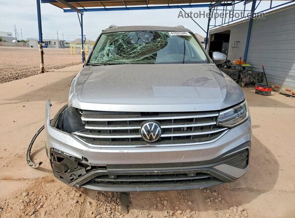 3VVMB7AX4RM063310 2024 VOLKSWAGEN TIGUAN Silver Widok z przodu