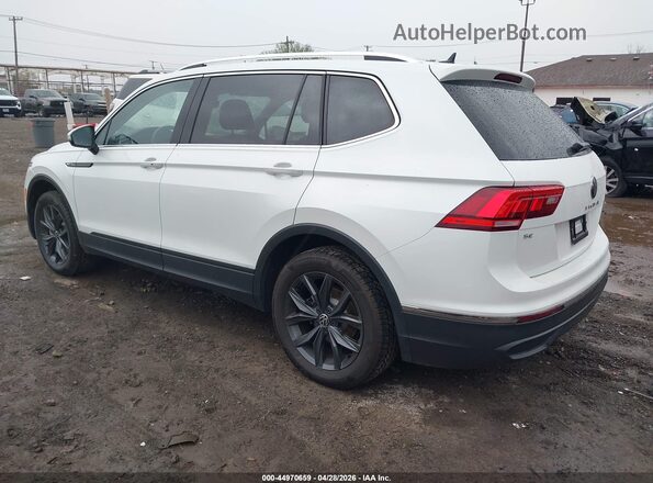 3VVMB7AX8PM024376 2023 VOLKSWAGEN TIGUAN White Trasero izquierdo
