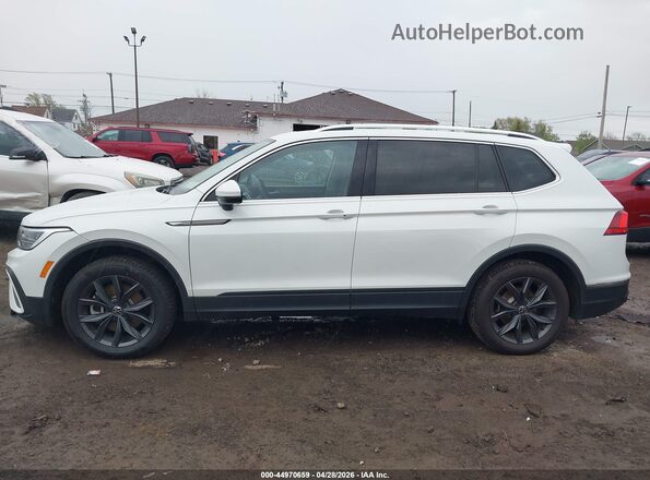3VVMB7AX8PM024376 2023 VOLKSWAGEN TIGUAN White Vista interior de 360 grados