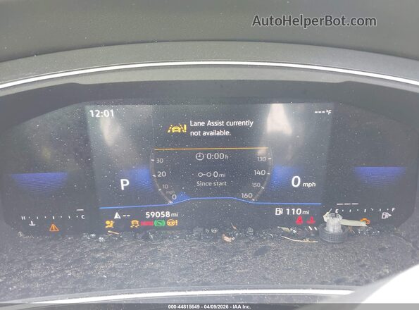 3VVNB7AX2PM016391 2023 VOLKSWAGEN TIGUAN Серебряный Вид задних сидений