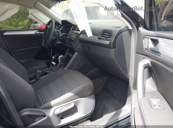 3VVRB7AX2PM063289 2023 VOLKSWAGEN TIGUAN Black Սալոնի դիմացի տեսք