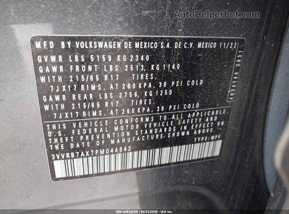 3VVRB7AX7PM044642 2023 VOLKSWAGEN TIGUAN Серый Вид подкапотного пространства