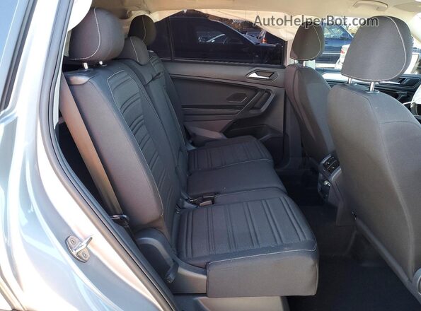 3VVRB7AX7RM187903 2024 VOLKSWAGEN TIGUAN Gray Սալոնի հետևի տեսք