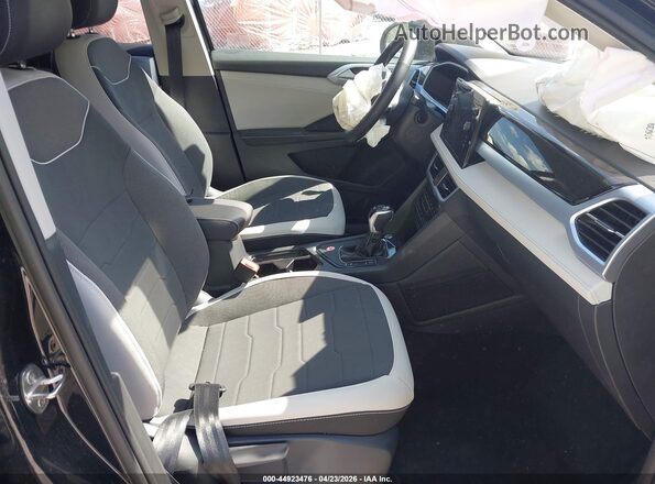 3VVSC7B25TM037846 2026 VOLKSWAGEN TAOS Black Вид салону спереду