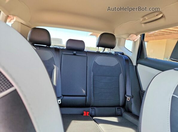 3VVSC7B2XTM037387 2026 VOLKSWAGEN TAOS Синий Вид задних сидений
