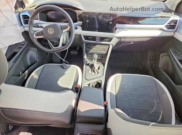3VVSC7B2XTM037387 2026 VOLKSWAGEN TAOS Синий Вид панели приборов