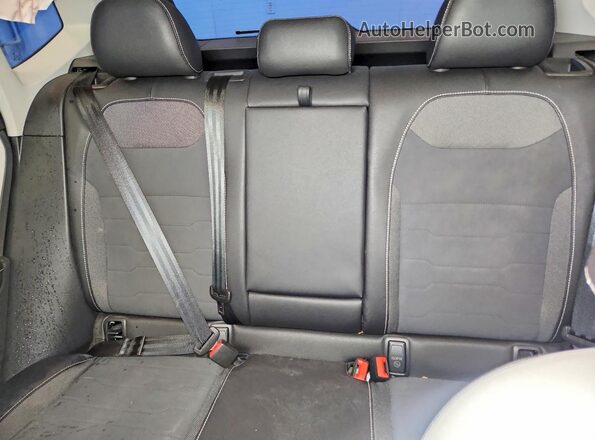 3VVUC7B24TM034784 2026 VOLKSWAGEN TAOS Серый Вид задних сидений