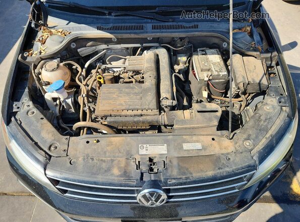 3VWDB7AJ2JM210610 2018 VOLKSWAGEN JETTA Черный Вид задней части салона
