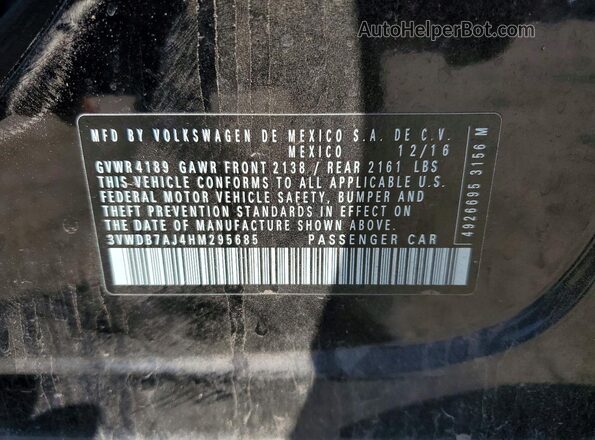 3VWDB7AJ4HM295685 2017 VOLKSWAGEN JETTA Black Widok komory silnika