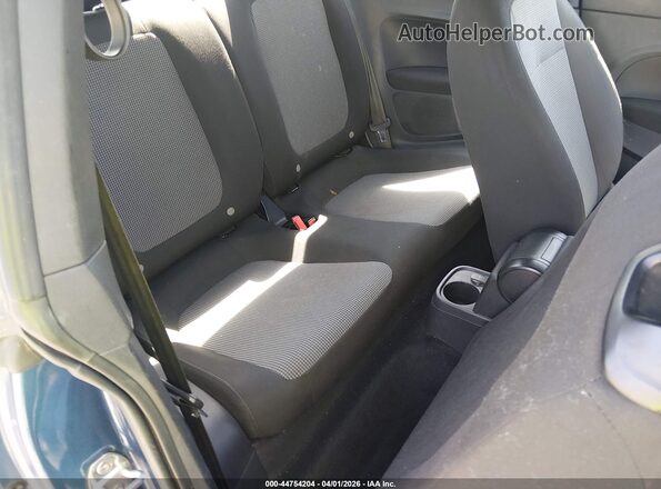 3VWFD7ATXJM716660 2018 VOLKSWAGEN BEETLE Blue Вид наклейки з VIN-кодом