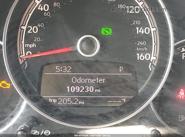 3VWFD7ATXJM716660 2018 VOLKSWAGEN BEETLE Blue 