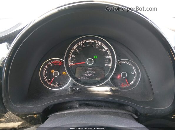 3VWFD7ATXJM716660 2018 VOLKSWAGEN BEETLE Blue Вид задніх сидінь