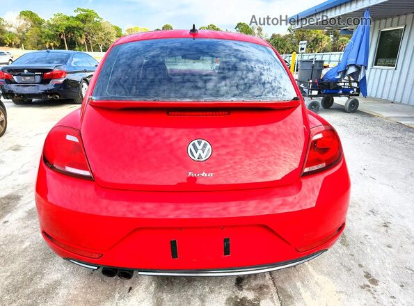 3VWJD7AT9JM712416 2018 VOLKSWAGEN BEETLE Red Вид ззаду