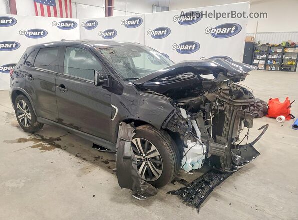 JA4ARUAU0RU023765 2024 MITSUBISHI OUTLANDER Black Widok z przodu