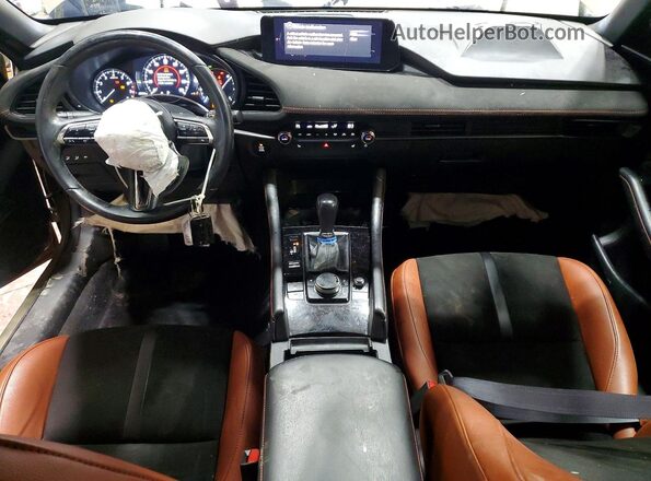 JM1BPBYY7R1704746 2024 MAZDA 3 Зеленый Вид щитка приборов