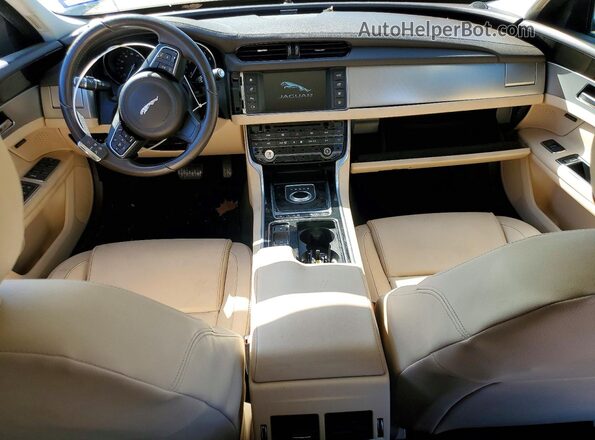 SAJBD4BV9HCY27777 2017 JAGUAR XF Черный Вид щитка приборов