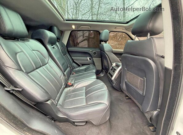 SALWG2FV6HA670381 2017 LAND ROVER RANGE ROVER White Widok z tyłu