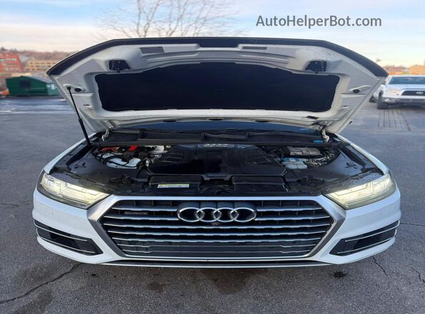WA1LAAF72HD016784 2017 AUDI Q7 Белый Вид панели приборов