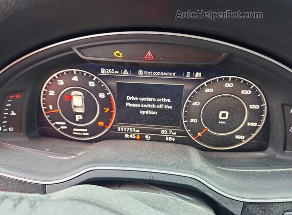 WA1LAAF77JD010033 2018 AUDI Q7 White Widok tylnych siedzeń