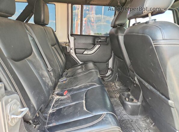 1C4BJWFG2HL528615 2017 JEEP WRANGLER Silver Вид підкапотного простору