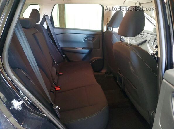 5N1BT3AA0RC709785 2024 NISSAN ROGUE Черный Вид задней части салона