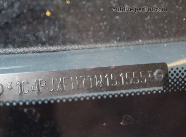 1C4PJXFN7TW151555 2026 JEEP WRANGLER Серый Вид задней части салона