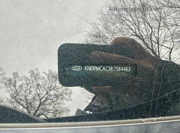 KNDPMCACXK7584463 2019 KIA SPORTAGE Blue Widok wnętrza z tyłu