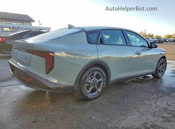 3KPFT4DE0SE195039 2025 KIA K4 Зеленый Передняя правая четверть