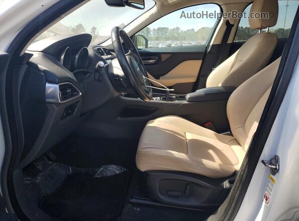 SADCJ2BN7HA085394 2017 JAGUAR F-PACE Белый Вид панели приборов