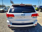 2017 Jeep Grand Cherokee Laredo Белый vin: 1C4RJFAGXHC662004