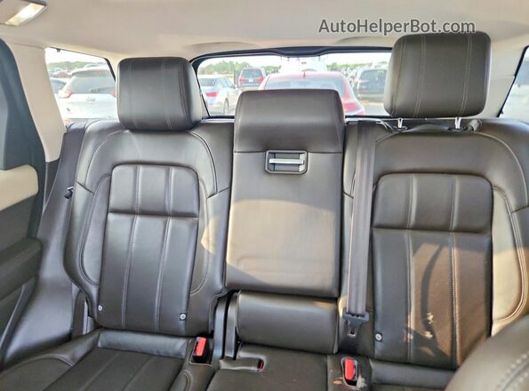 SALWR2RK8JA403678 2018 LAND ROVER RANGE ROVER White Widok wnętrza z tyłu
