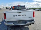 2025 Ram 1500 Laramie Белый vin: 1C6SRFJP2SN567773