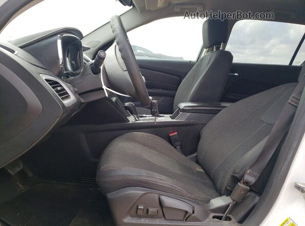 2GKALMEK5H6242206 2017 GMC TERRAIN Белый Вид панели приборов