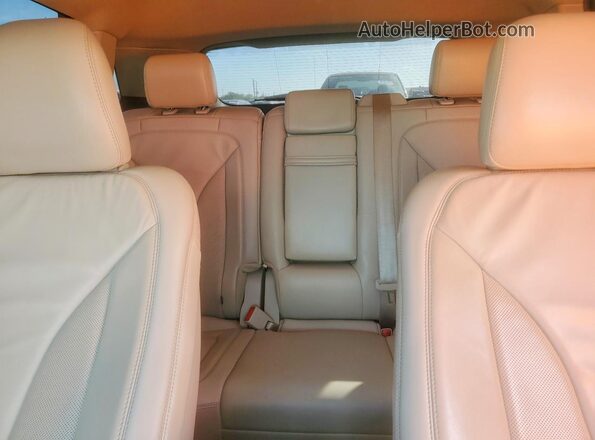 2LMPJ6K92KBL18911 2019 LINCOLN NAUTILUS Tan Widok wnętrza z tyłu