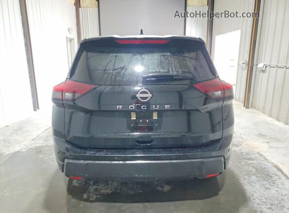 5N1BT3AA0RC709785 2024 NISSAN ROGUE Черный Вид сзади