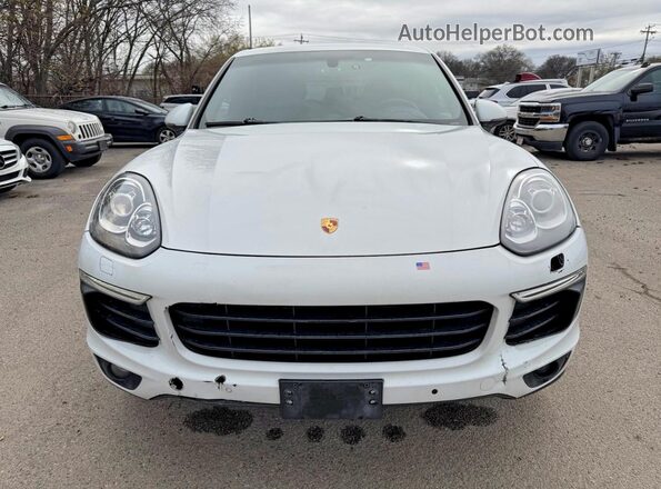WP1AA2A21JKA02261 2018 PORSCHE CAYENNE Белый Вид подкапотного пространства