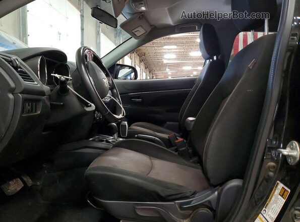 JA4AR3AW5GZ040301 2016 MITSUBISHI OUTLANDER Черный Вид салона спереди