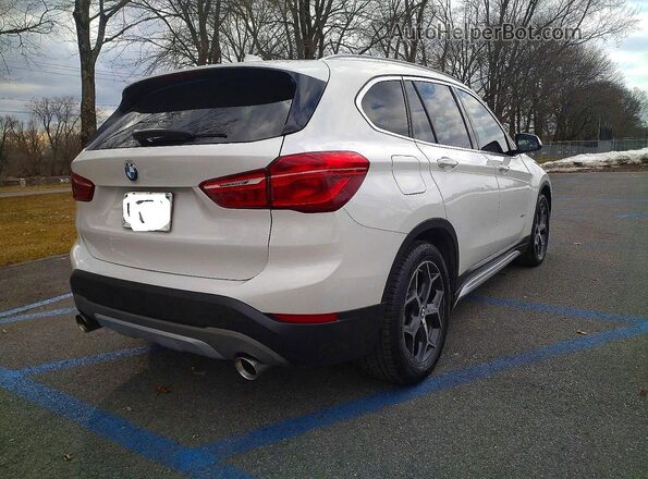 WBXHT3C3XGP880243 2016 BMW X1 Белый Вид спереди