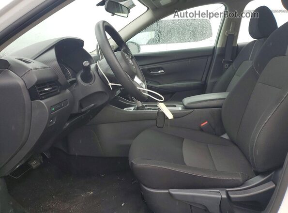3N1AB8CV4SY264760 2025 NISSAN SENTRA White Սալոնի դիմացի տեսք